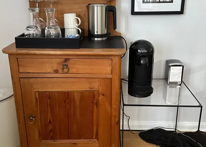 The Old Chestnut Tree Bed & Breakfast 3*